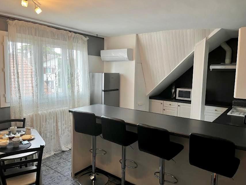 Cosy Apartment Proche Paris Et Disneyland Gagny Exterior photo